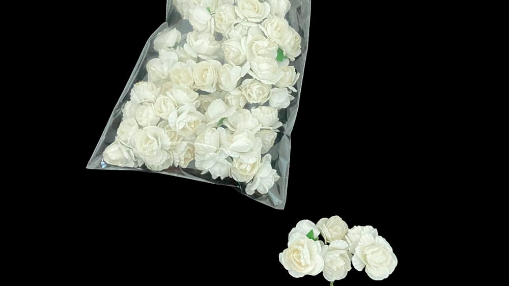 gardenia de papel grande con 12 ramitos I