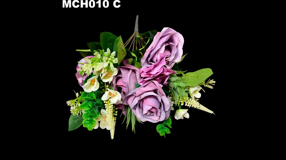Ramo fino de rosa con hortencia. Mide 43 cm C
