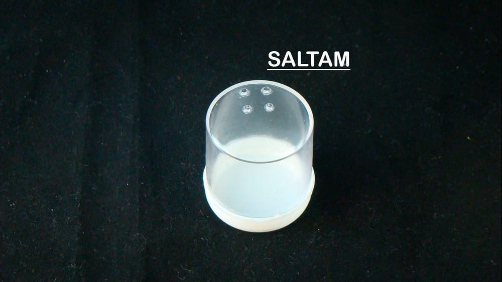 salero tambor plastico alto 4.5 cm diametr, 4cm 