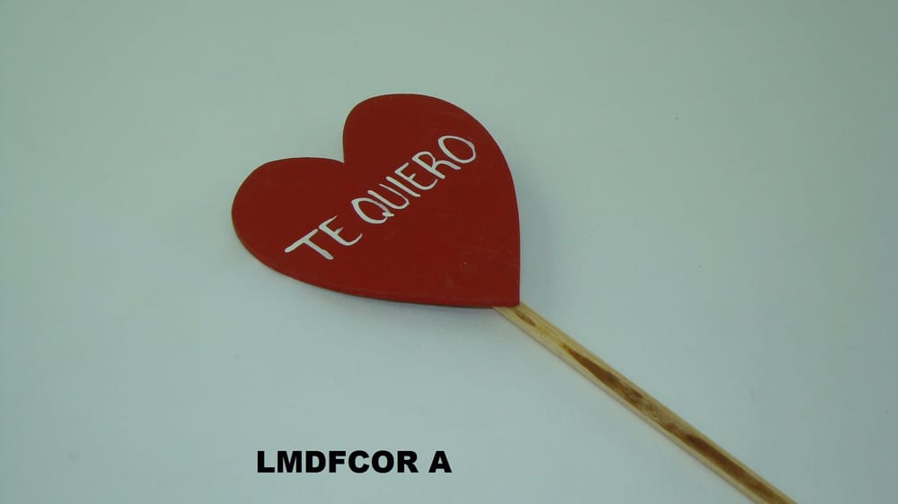 Letrero MDF corazón con mensaje A