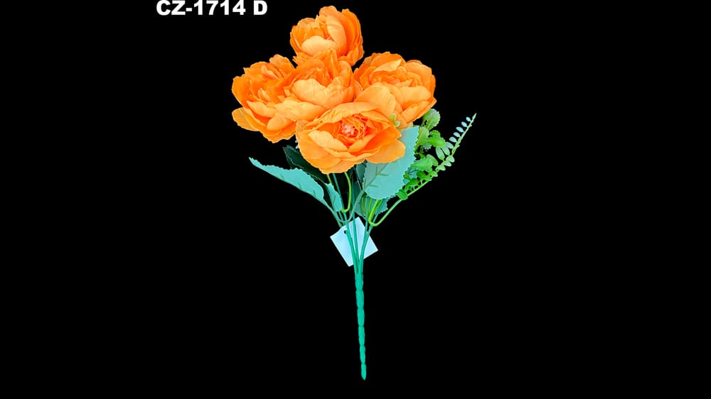 Ramito de rosa de jardín *5. Mide 30 cm. Flor de 6 cm D