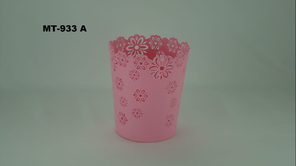 maceta plástico gravada con flores 14 cm A