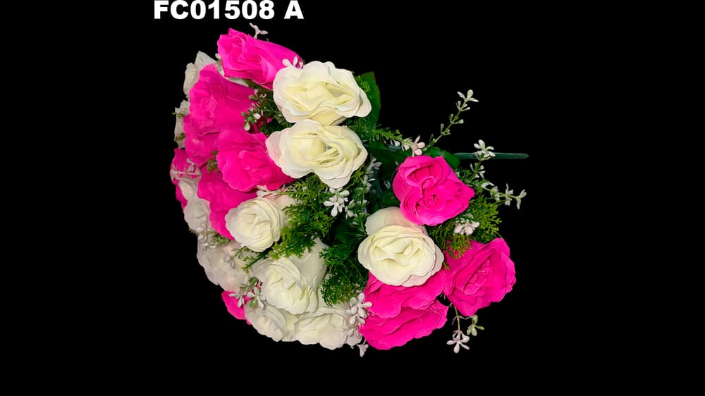 Bouquet boton de rosa * 24 con follajito A