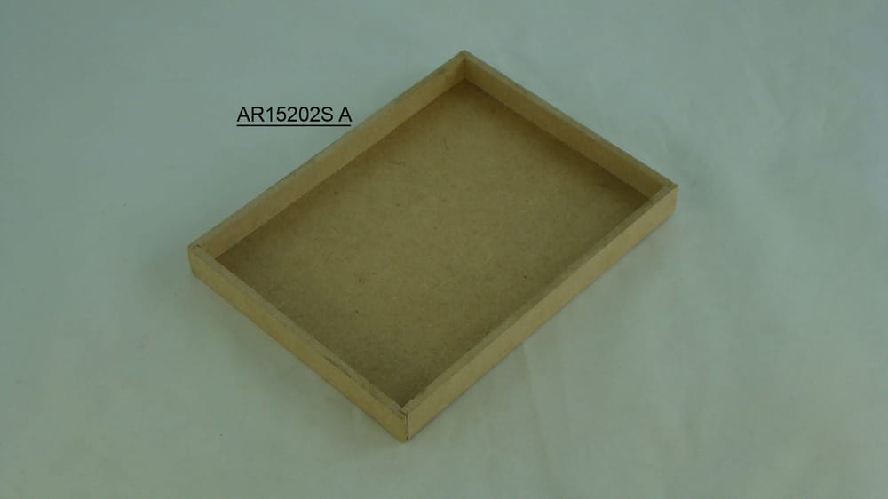 Arenero 15*20+2 sin pintar Hecha de mdf 