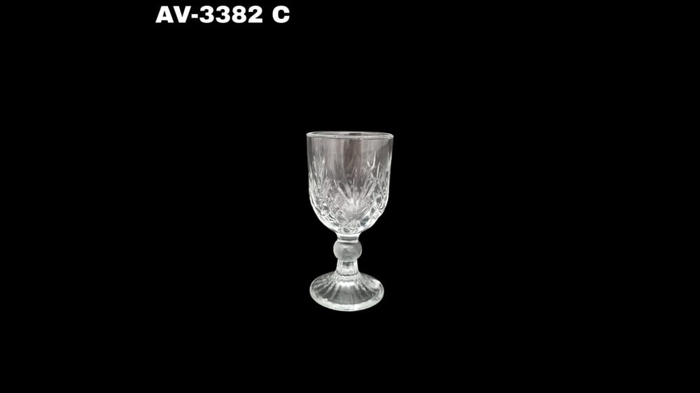 Copa chica tallada 50 ml. Mide 10.5 cm PIEZA 