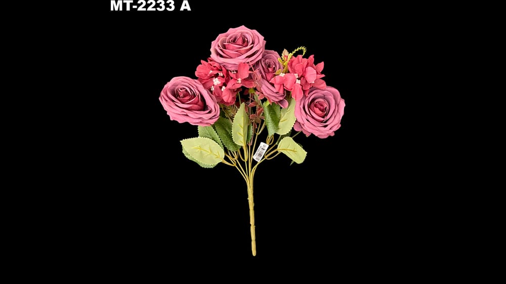 Ramo mediano de rosa con hortencia vintage. Mide 35 cm