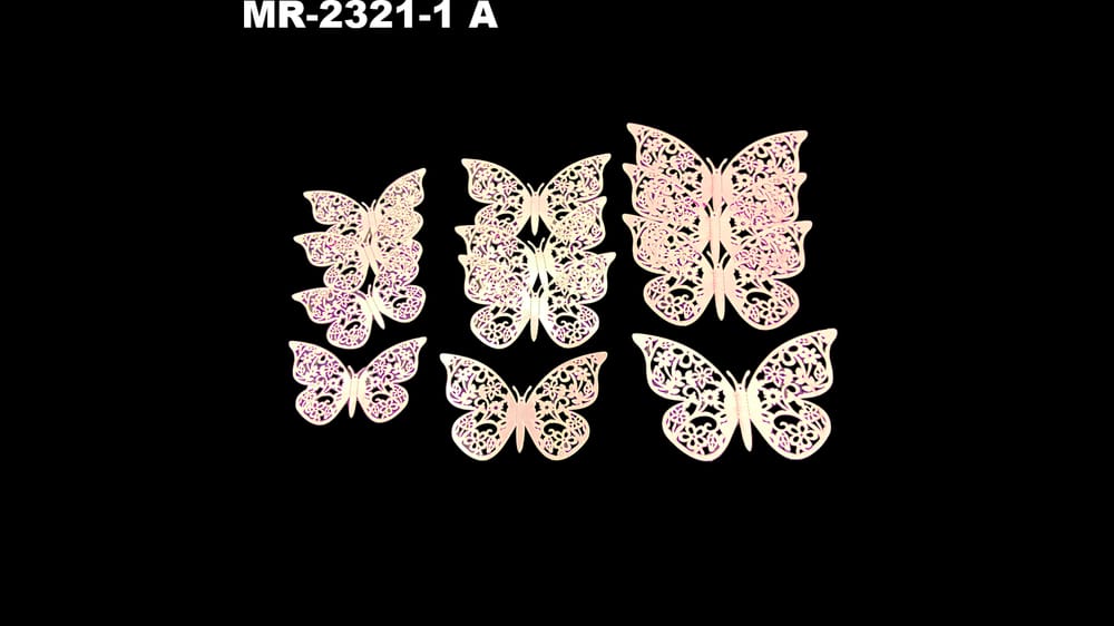 Mariposa troquelada metálica con 12 piezas. Mide 12 cm de largo