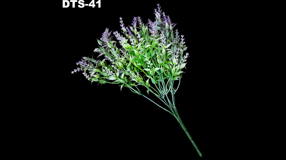 Follajito de lavanda. Mide 35 cm
