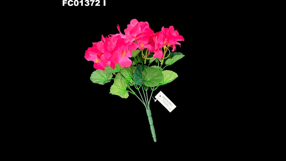Ramito de hortencia *5. Mide 27 cm