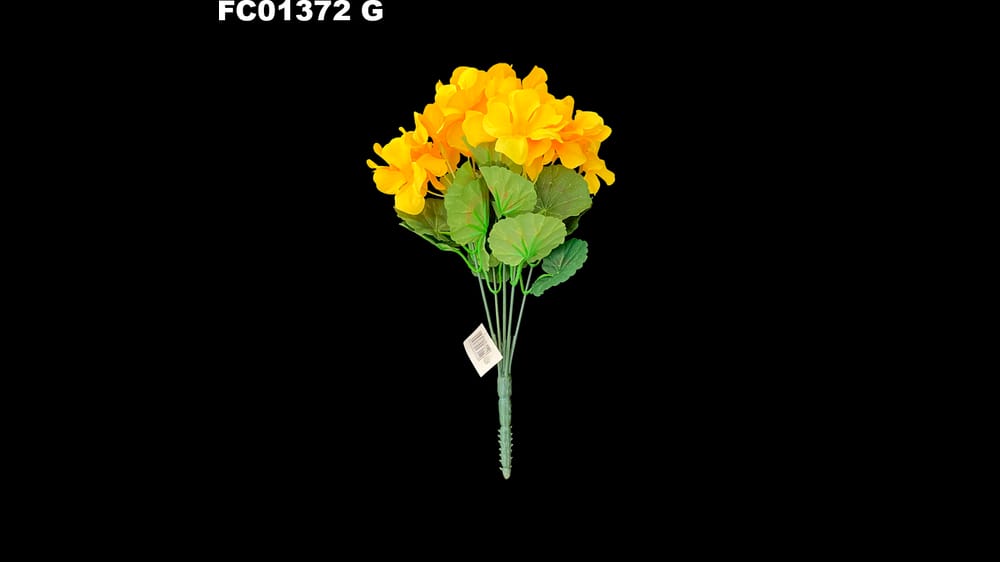 Ramito de hortencia *5. Mide 27 cm