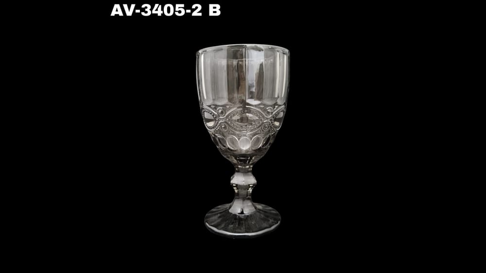 Copa vintage color 250 ml. Mide 16.5 cm